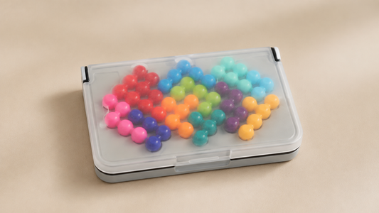 Connected-Piece Puzzles vs Loose-Piece Puzzles: Which Format Fits Your Play Style?
